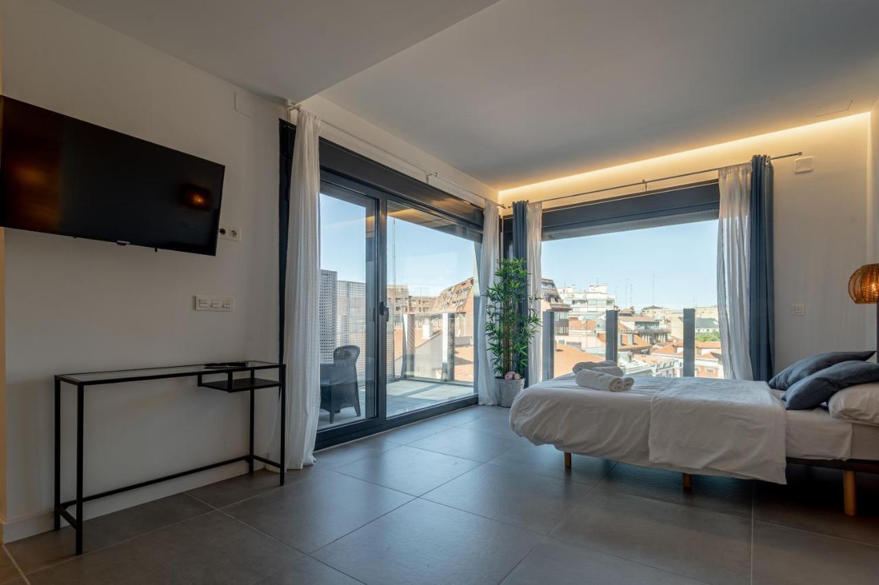 Edificio Santiago By Plaza Mayor Apartamentos Валадоид Екстериор снимка