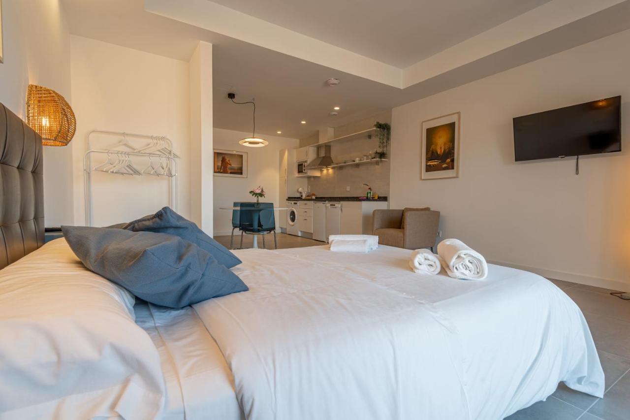 Edificio Santiago By Plaza Mayor Apartamentos Валадоид Екстериор снимка