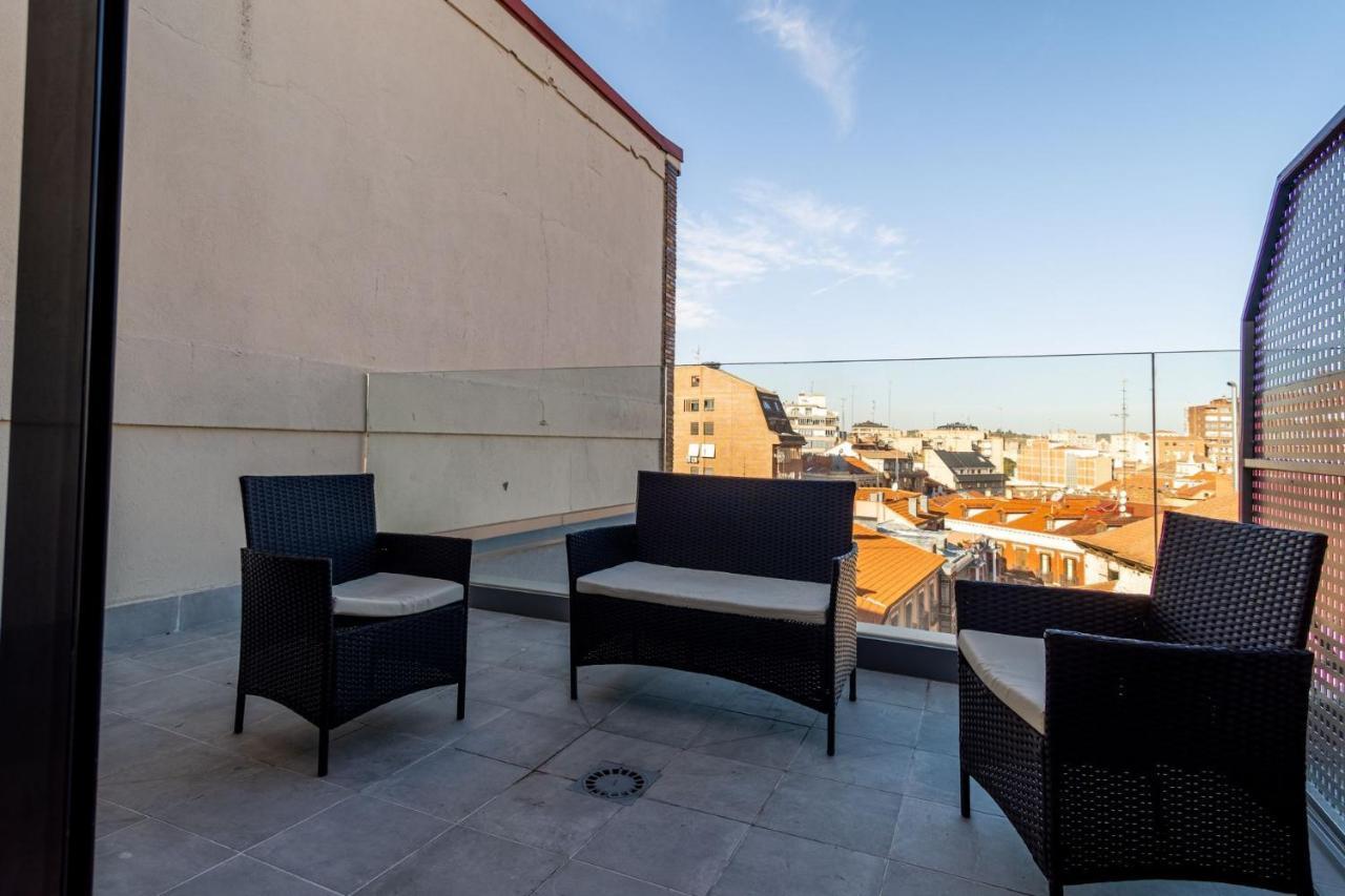 Edificio Santiago By Plaza Mayor Apartamentos Валадоид Екстериор снимка